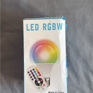 LED RGBW Light Bulb with Remote